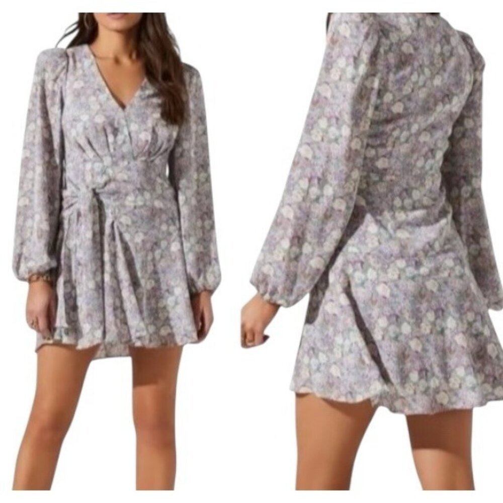 ASTR the Label Purple Floral V-Neck Side Tie Flowy Whimsical Preppy Dead Small